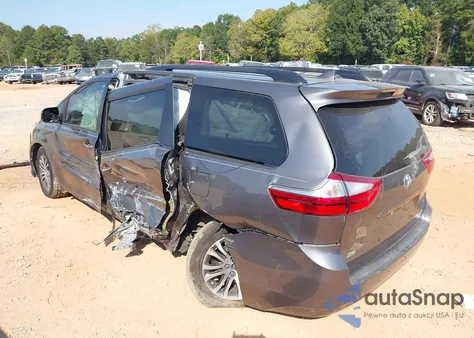 2019 Toyota Sienna Xle 8 Passenger z USA, uszkodzony, nr VIN 5TDYZ3DC1KS020501